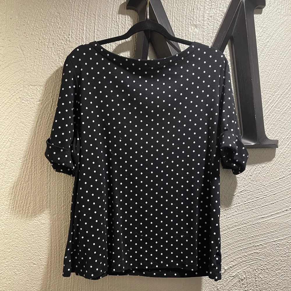 Black polka dot top